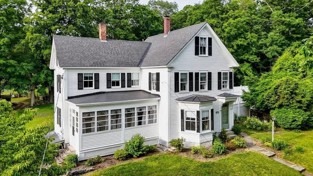 $735,000 | 65 West Main Street, Groton, MA 01450