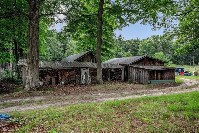 $735,000 | 65 West Main Street, Groton, MA 01450