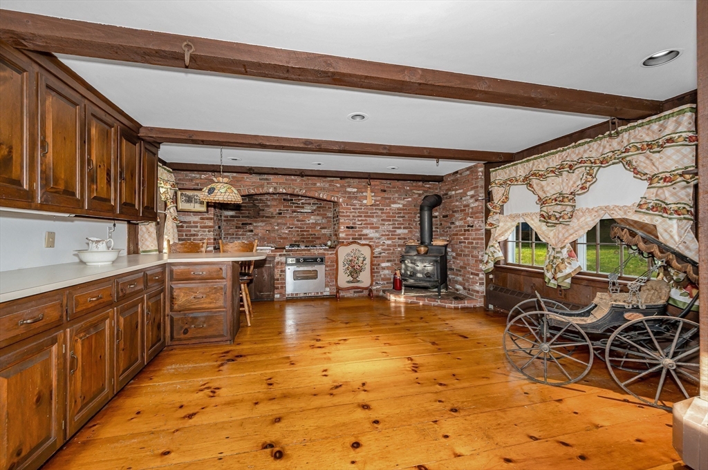 65 West Main Street Groton, MA 01450 - Photo 5 of 42