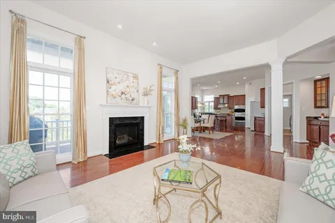 $1,525,000 | 11117 Potomac Oaks Drive, Rockville, MD 20850