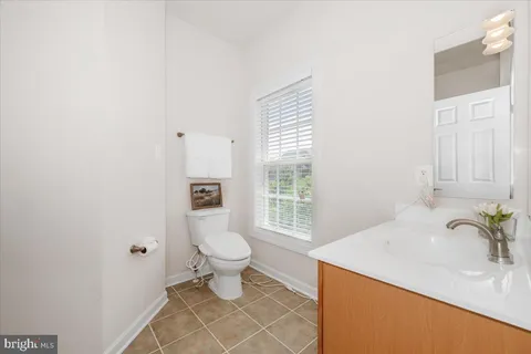 $1,525,000 | 11117 Potomac Oaks Drive, Rockville, MD 20850