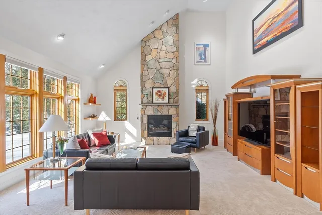 $1,575,000 | 28 Stirling Street, Andover, MA 01810