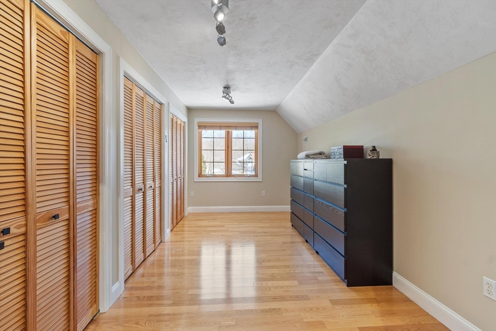 28 Stirling Street Andover, MA 01810 - Photo 22 of 42