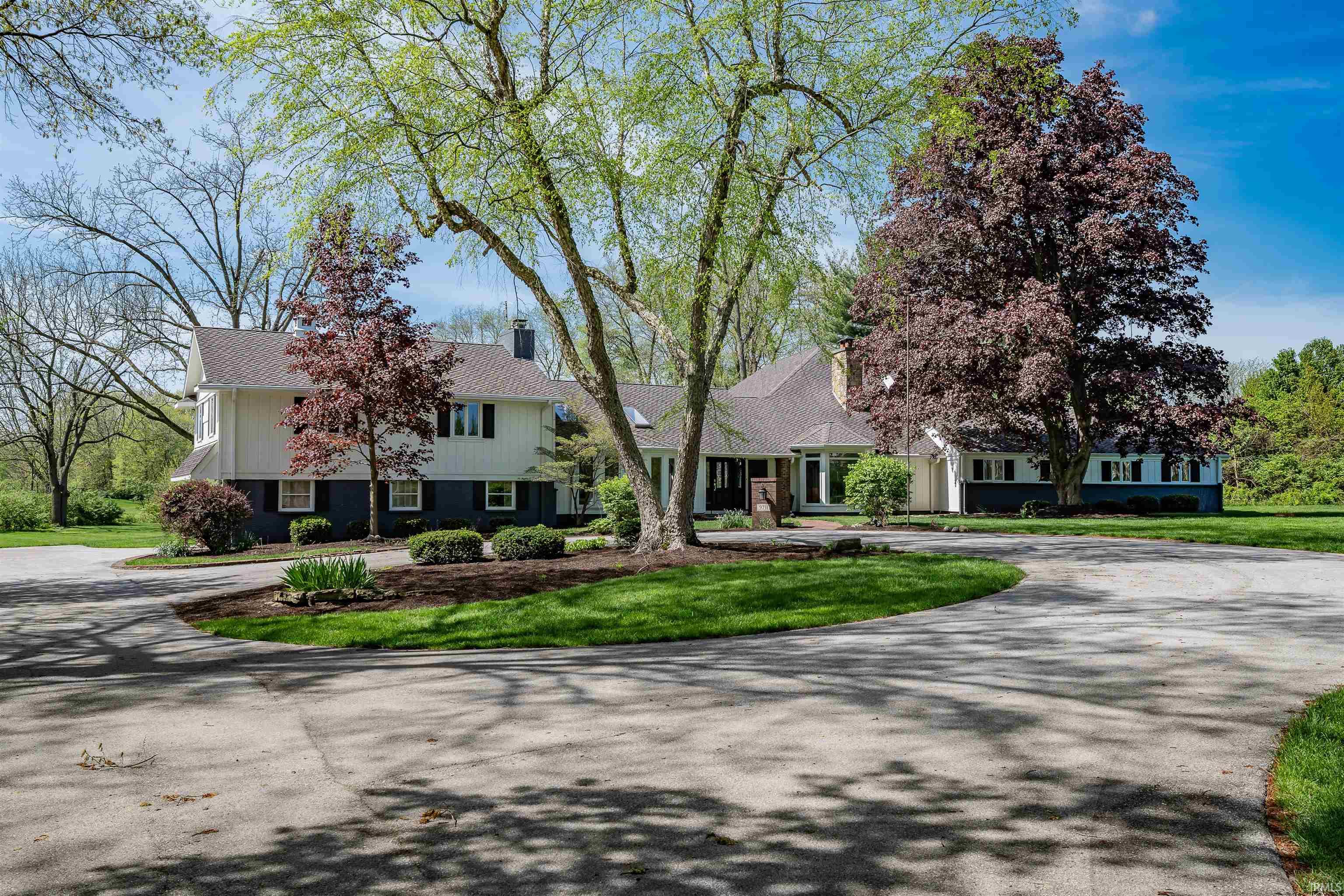 9711 Covington Road Fort Wayne, IN 46804 - Photo 3 of 36 Gallery Image 3