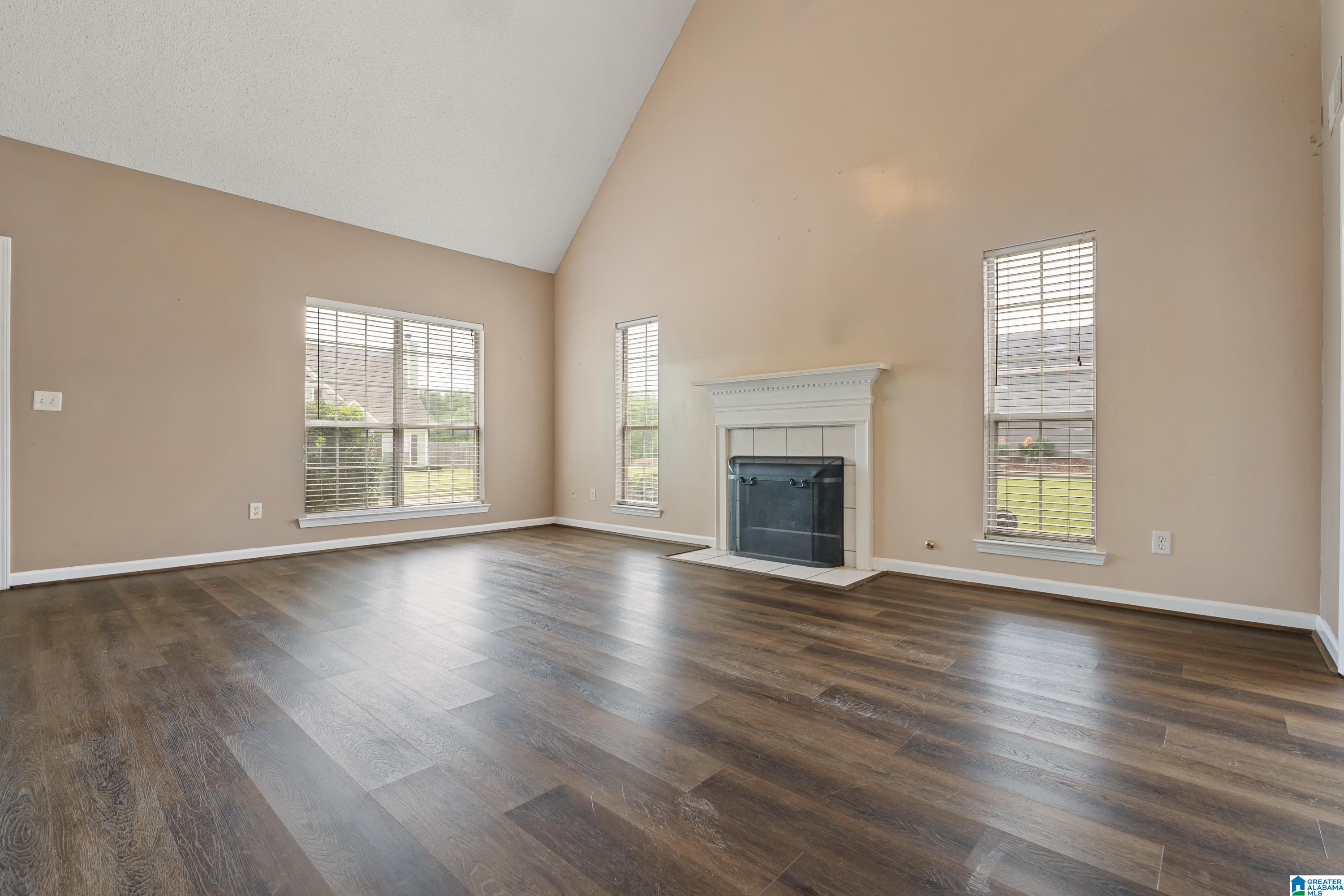 121 Stonehaven Trail Pelham, AL 35124 - Photo 6 of 33