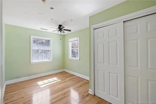 $769,900 | 10 Secor Road, Brookfield, CT 06804