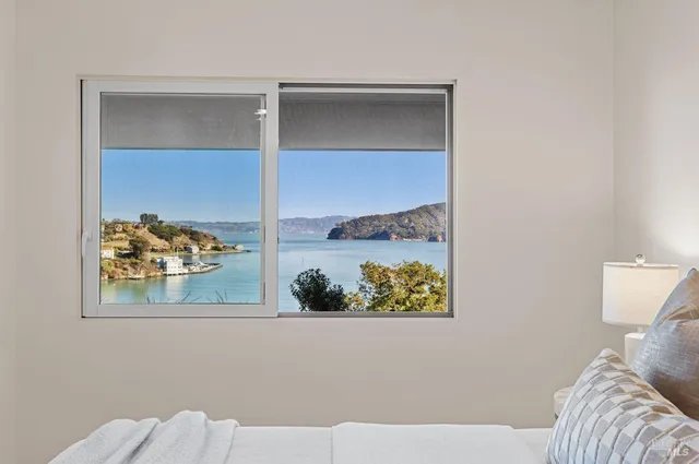 $4,395,000 | 266 Bayview Avenue, Belvedere, CA 94920