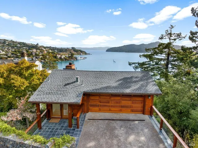 $4,395,000 | 266 Bayview Avenue, Belvedere, CA 94920