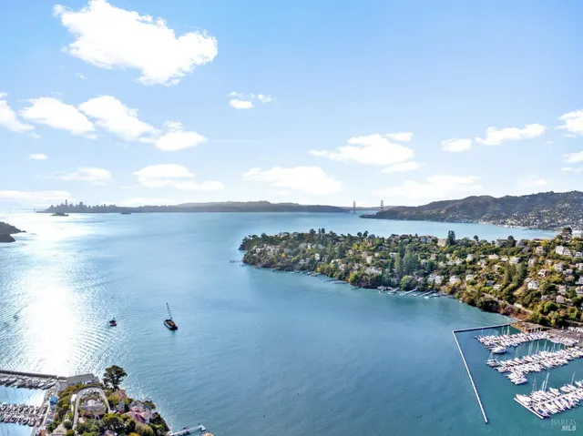 $4,395,000 | 266 Bayview Avenue, Belvedere, CA 94920