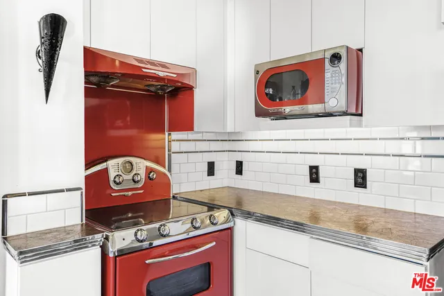 $1,388,000 | 108 West 2nd Street, Unit 1006, Los Angeles, CA 90012