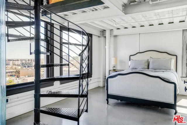 $1,388,000 | 108 West 2nd Street, Unit 1006, Los Angeles, CA 90012