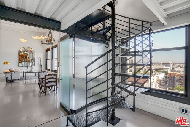 $1,388,000 | 108 West 2nd Street, Unit 1006, Los Angeles, CA 90012