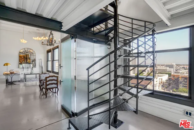 $1,388,000 | 108 West 2nd Street, Unit 1006, Los Angeles, CA 90012