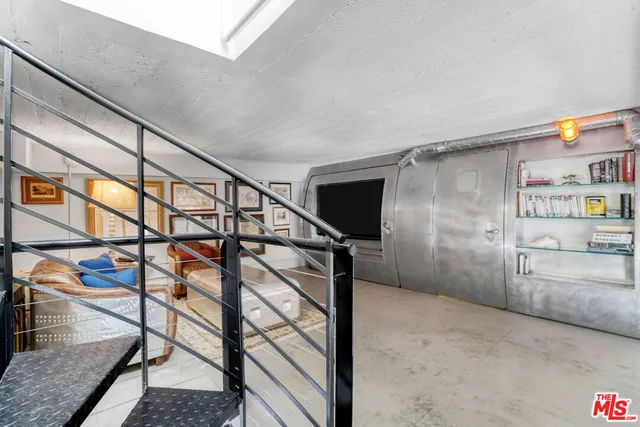 $1,388,000 | 108 West 2nd Street, Unit 1006, Los Angeles, CA 90012