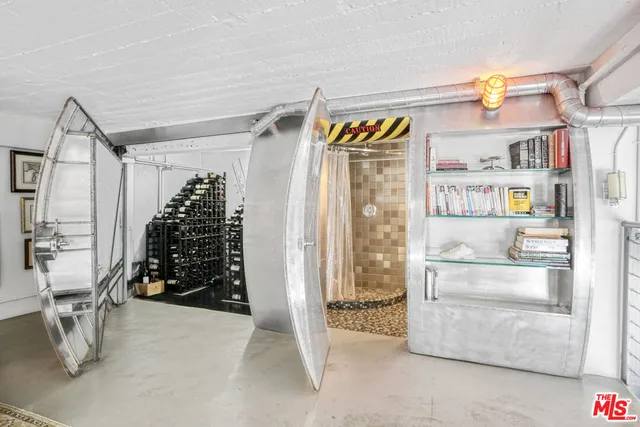 $1,388,000 | 108 West 2nd Street, Unit 1006, Los Angeles, CA 90012