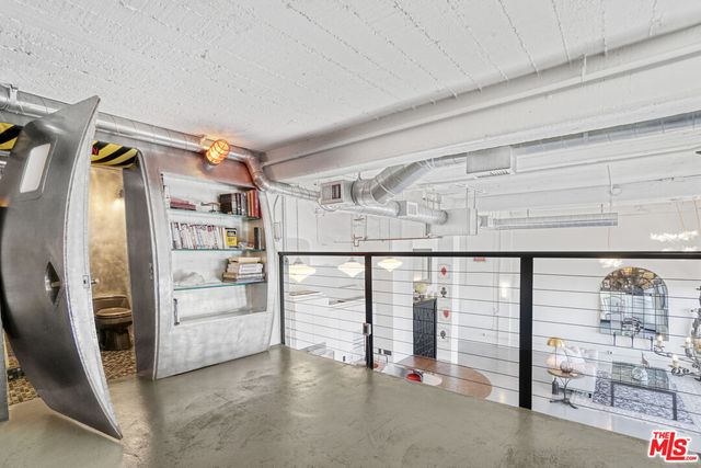 $1,388,000 | 108 West 2nd Street, Unit 1006, Los Angeles, CA 90012