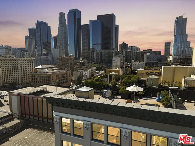$1,388,000 | 108 West 2nd Street, Unit 1006, Los Angeles, CA 90012