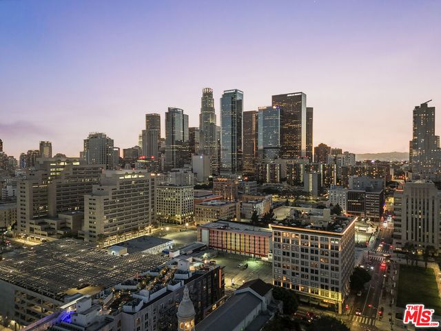 $1,388,000 | 108 West 2nd Street, Unit 1006, Los Angeles, CA 90012