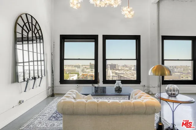 $1,388,000 | 108 West 2nd Street, Unit 1006, Los Angeles, CA 90012