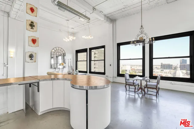 $1,388,000 | 108 West 2nd Street, Unit 1006, Los Angeles, CA 90012