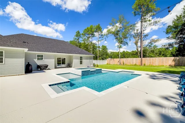 $449,900 | 200 West Melody Drive, Jesup, GA 31545