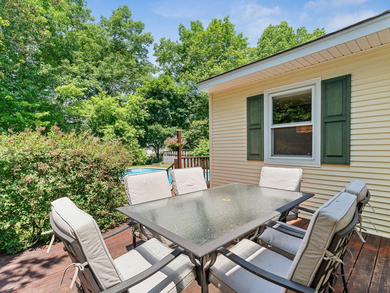 156 Woodlawn Road Burlington, VT 05408 - Photo 38 of 43