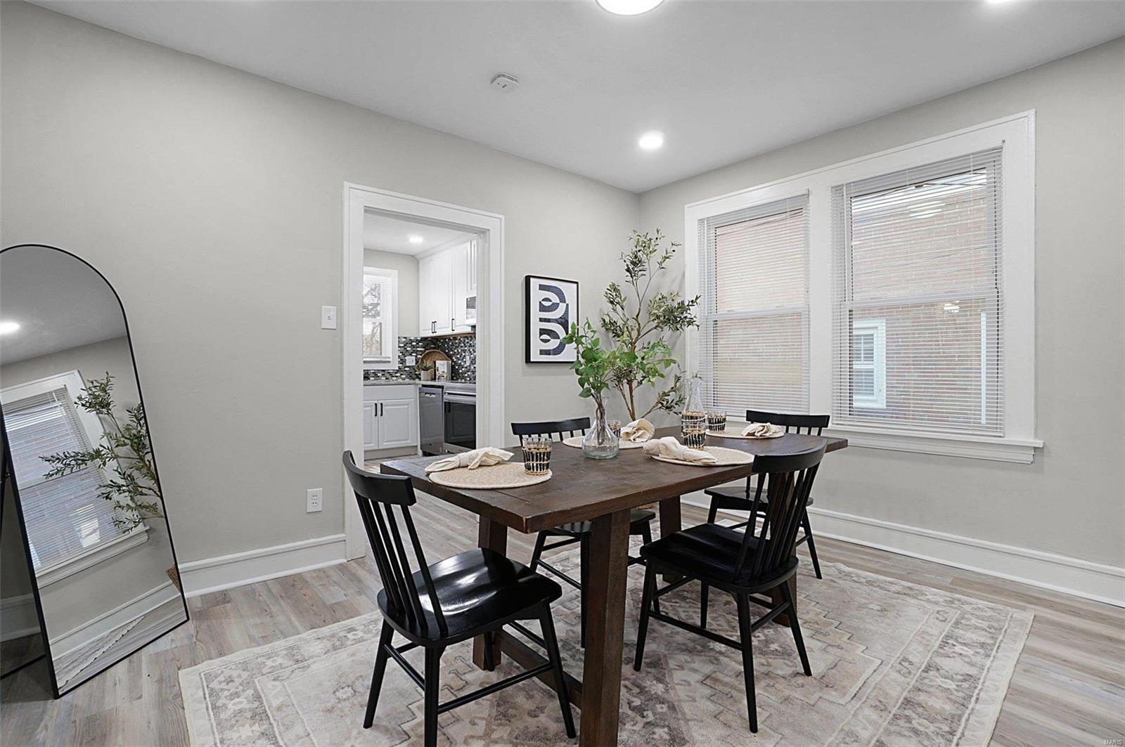 11136 Larimore Road St. Louis, MO 63138 - Photo 9 of 30