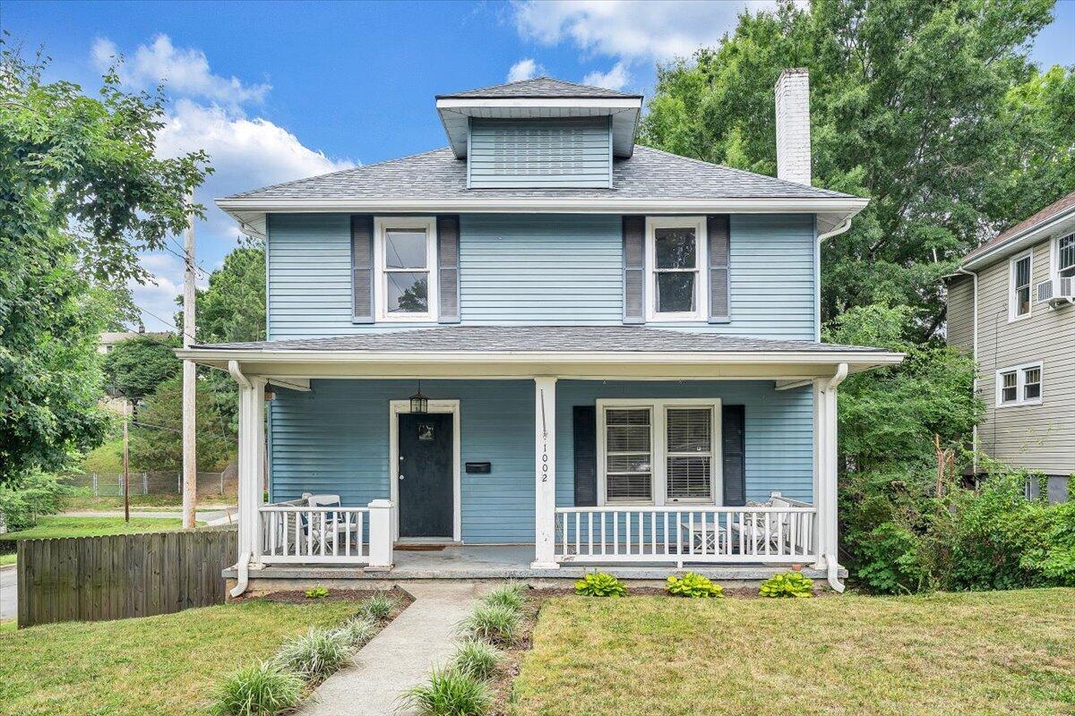 1002 Howbert Avenue Southwest Roanoke, VA 24015 - Photo 1 of 29 01-MIB01620-R5