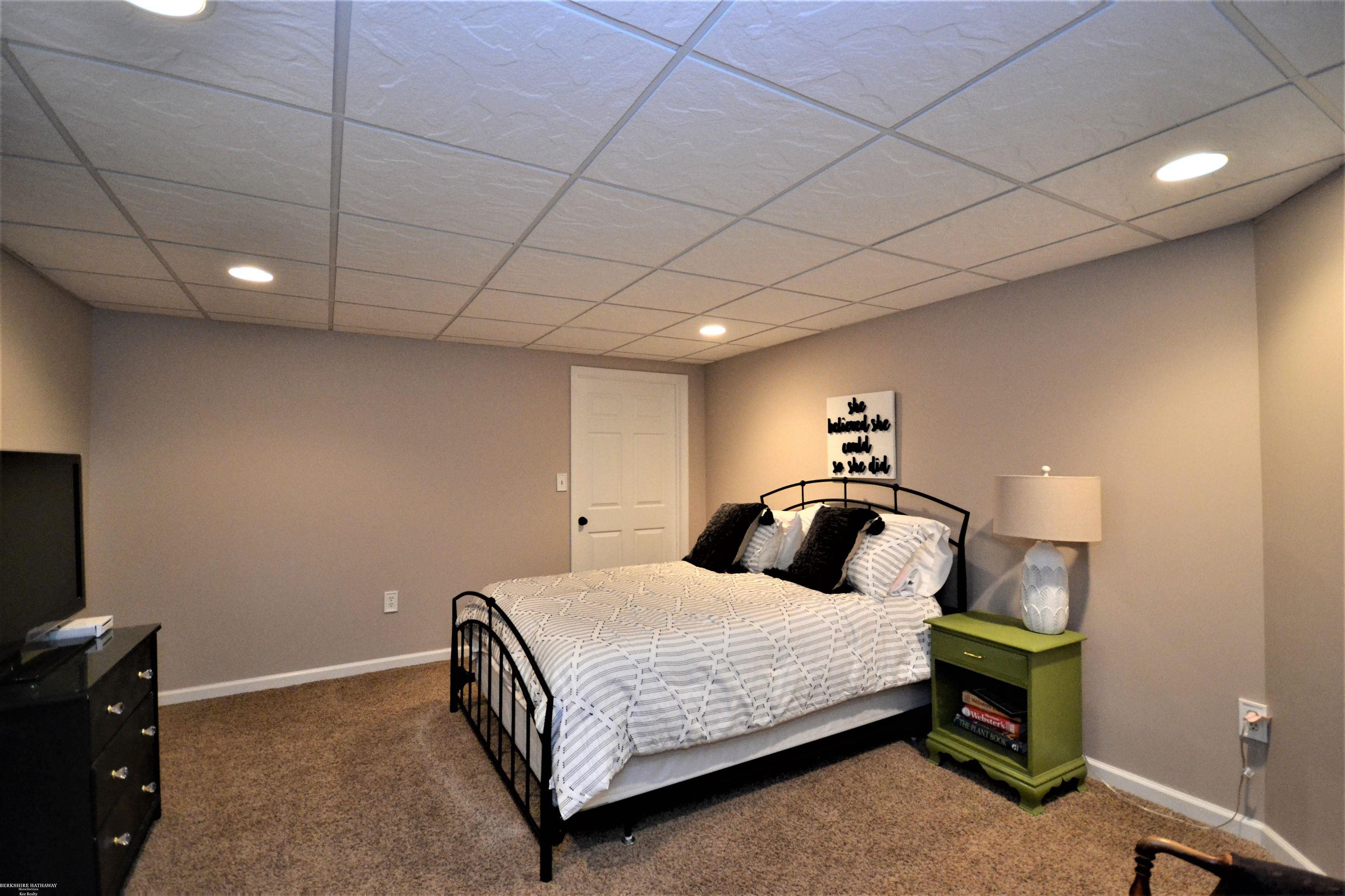 1813 Fox Run Rochester Hills, MI 48306 - Photo 58 of 68