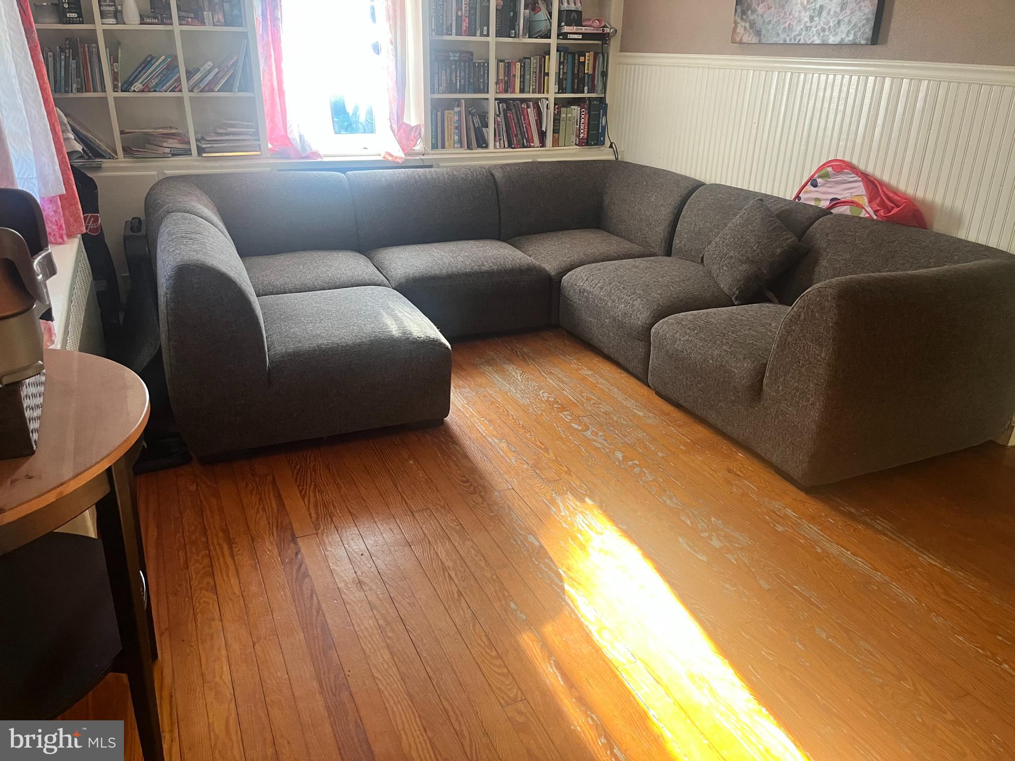 547 Broad Street Spring City, PA 19475 - Photo 12 of 13 living room