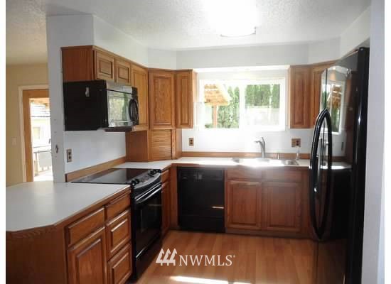 6311 Manor Road Aberdeen, WA 98520 - Photo 4 of 23 Gallery Image 4
