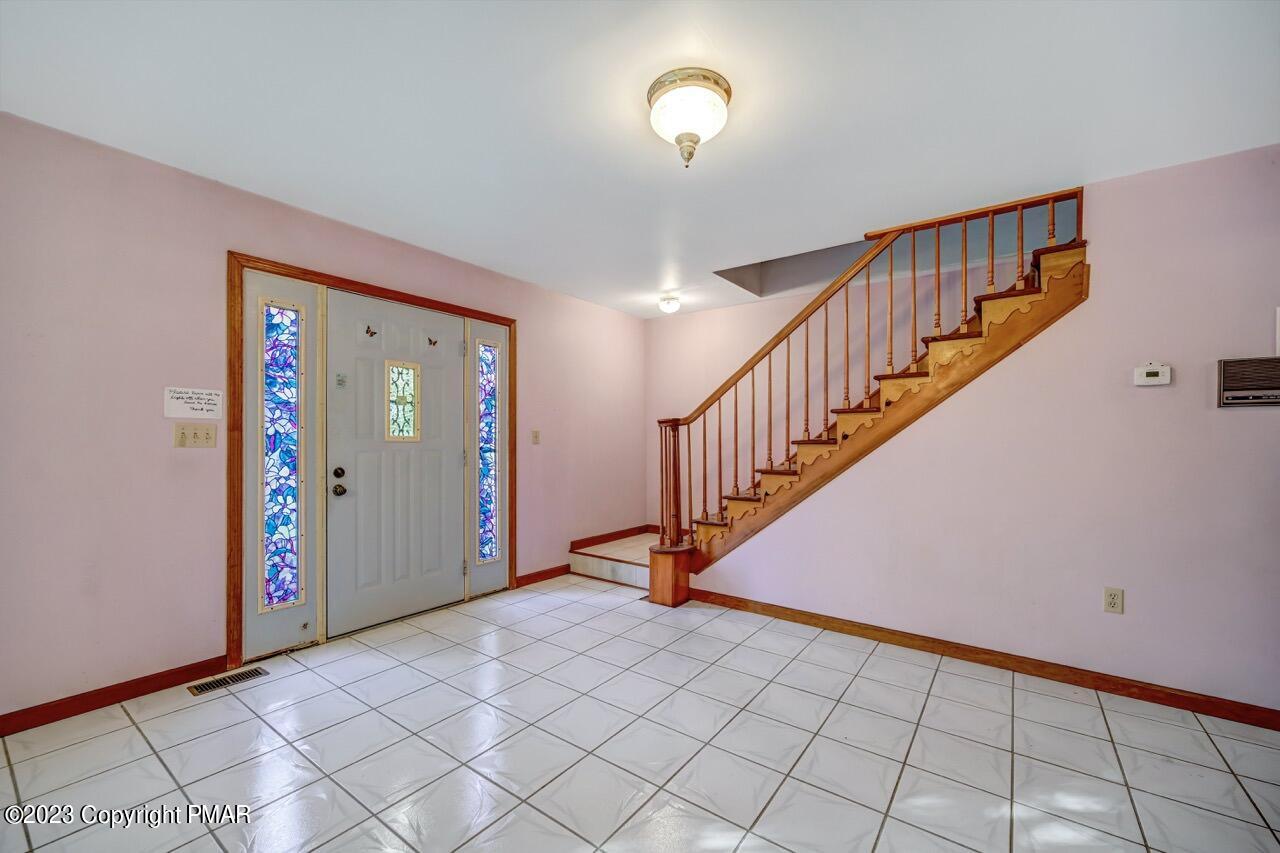 145 Gap View Circle Bushkill, PA 18324 - Photo 9 of 37 a view of an entryway
