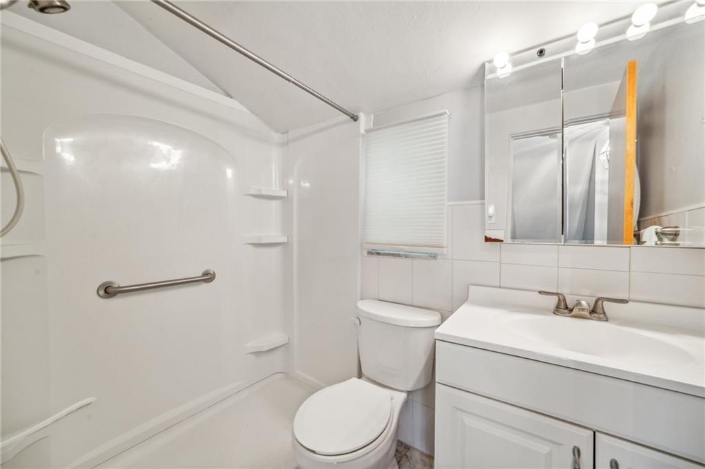 960 Roland Road Pittsburgh, PA 15221 - Photo 15 of 20 Gallery Image 15