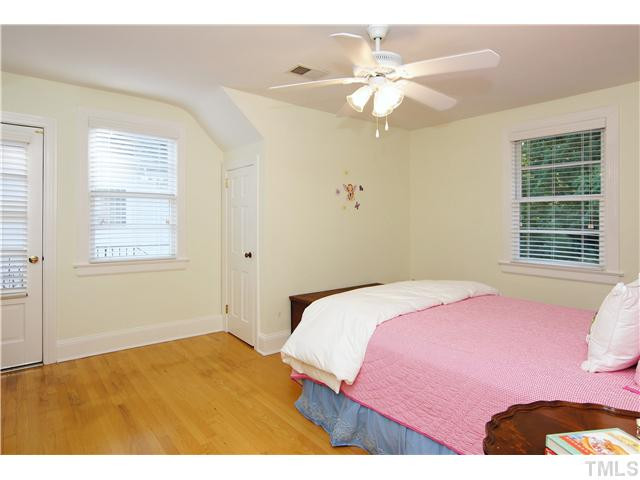 2727 Rosedale Avenue Raleigh, NC 27607 - Photo 19 of 25 Photo 19