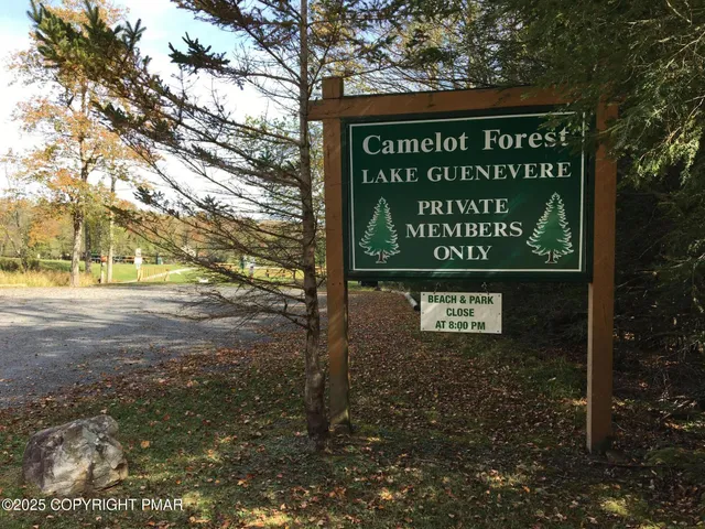 $42,000 | 201 Sir Jeoffrey Court, Pocono Lake, PA 18347