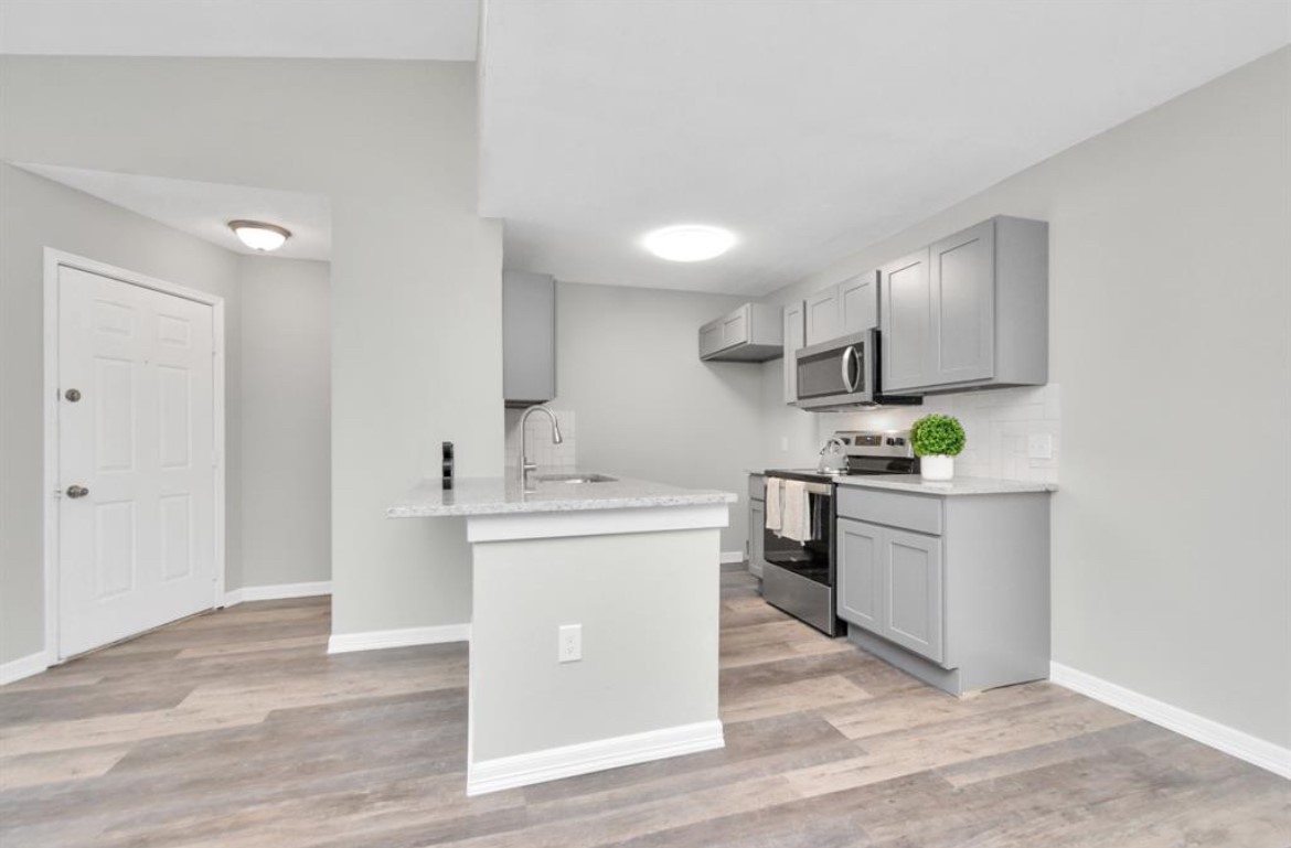 10101 South Gessner Road, Unit 811 Houston, TX 77071 - Photo 9 of 40 Gallery Image 9