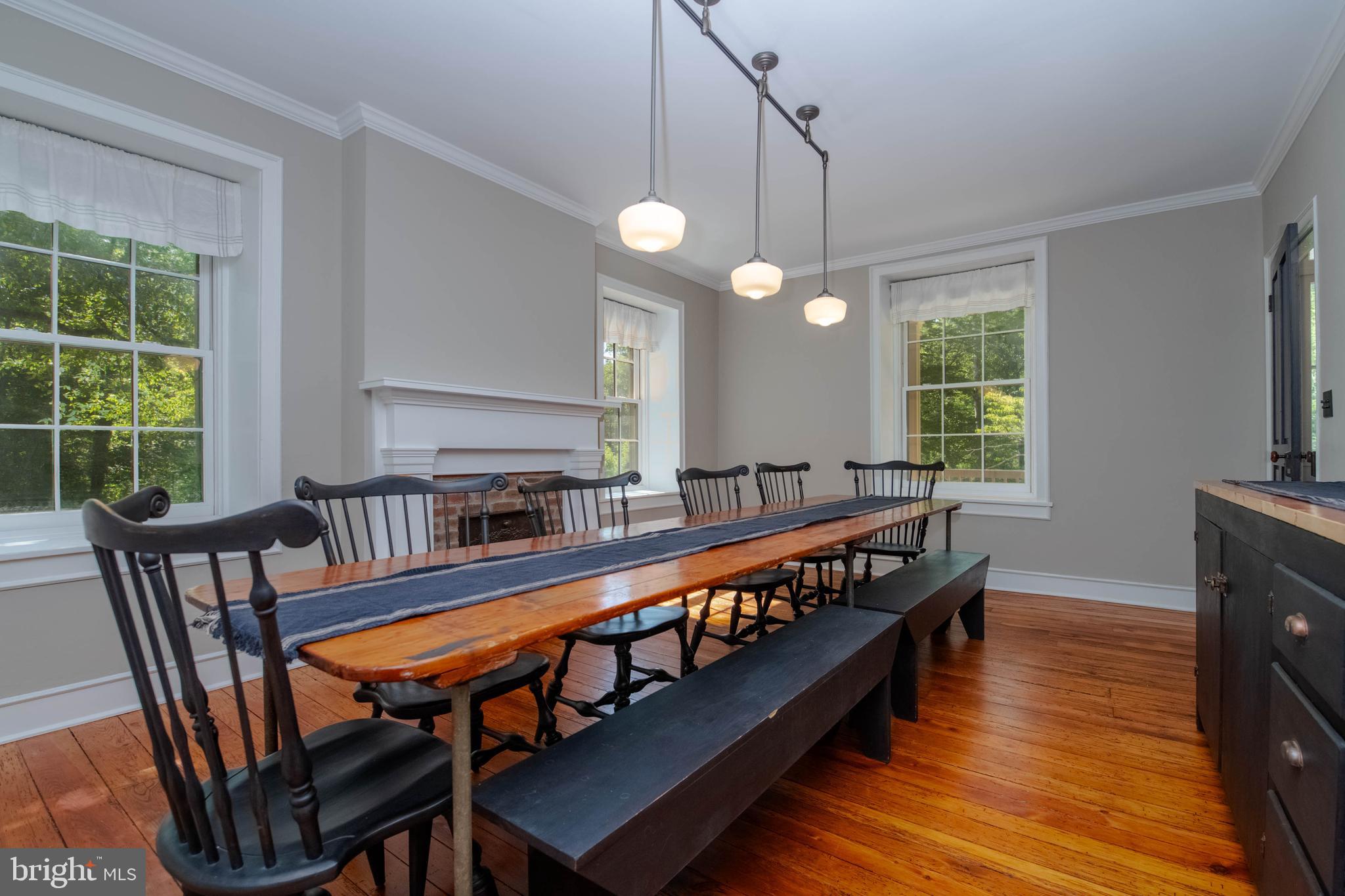 4901 Wetheredsville Road Baltimore, MD 21207 - Photo 13 of 54 Spacious dining room