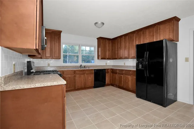 $299,900 | 8201 Highway 53, White Oak, NC 28399