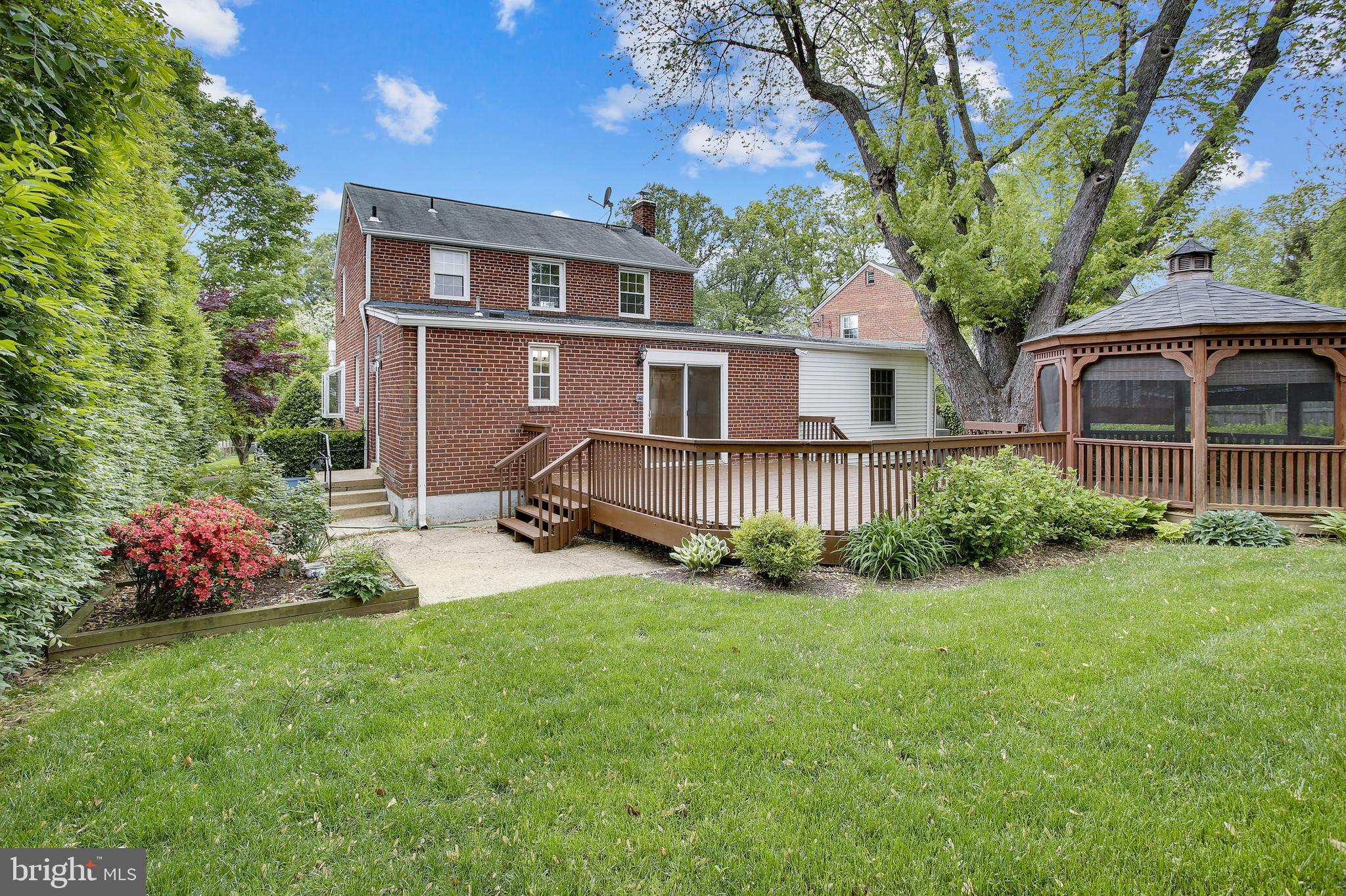 10013 Raynor Road Silver Spring, MD 20901 - Photo 38 of 61 View of yard and gardens
