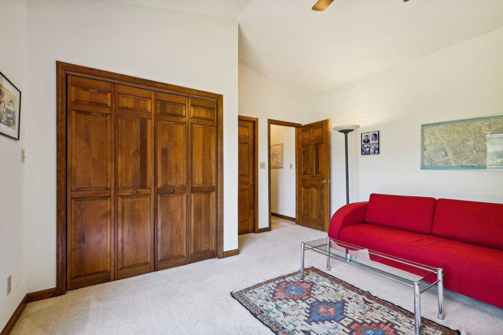 2203 Edgewater Place Champaign, IL 61822 - Photo 19 of 35 a bedroom with furniture and a rug