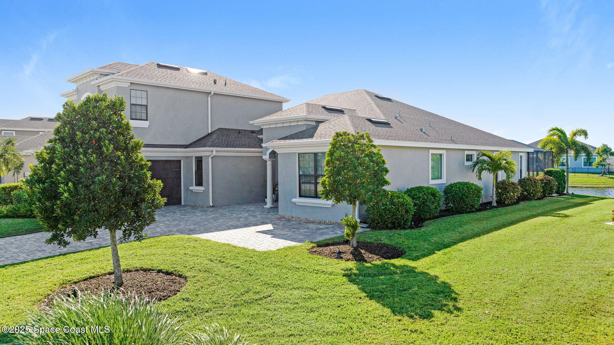 8240 Stonecrest Drive Melbourne, FL 32940 - Photo 4 of 87 Side