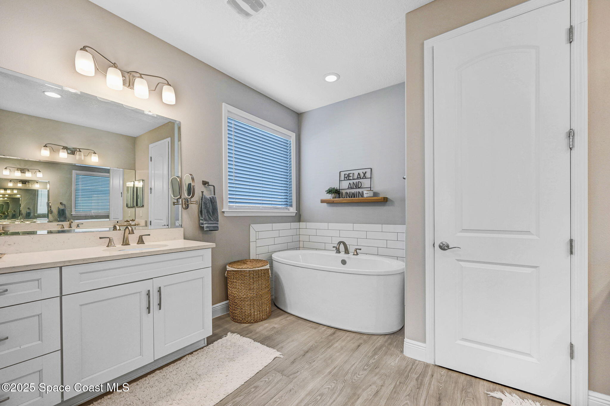 8240 Stonecrest Drive Melbourne, FL 32940 - Photo 46 of 87 DSC_4153