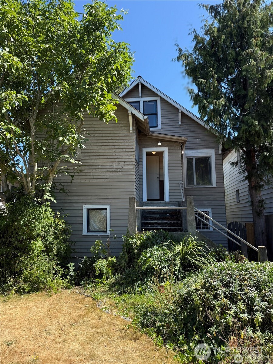 3117 15th Avenue South Seattle, WA 98144 - Photo 11 of 35