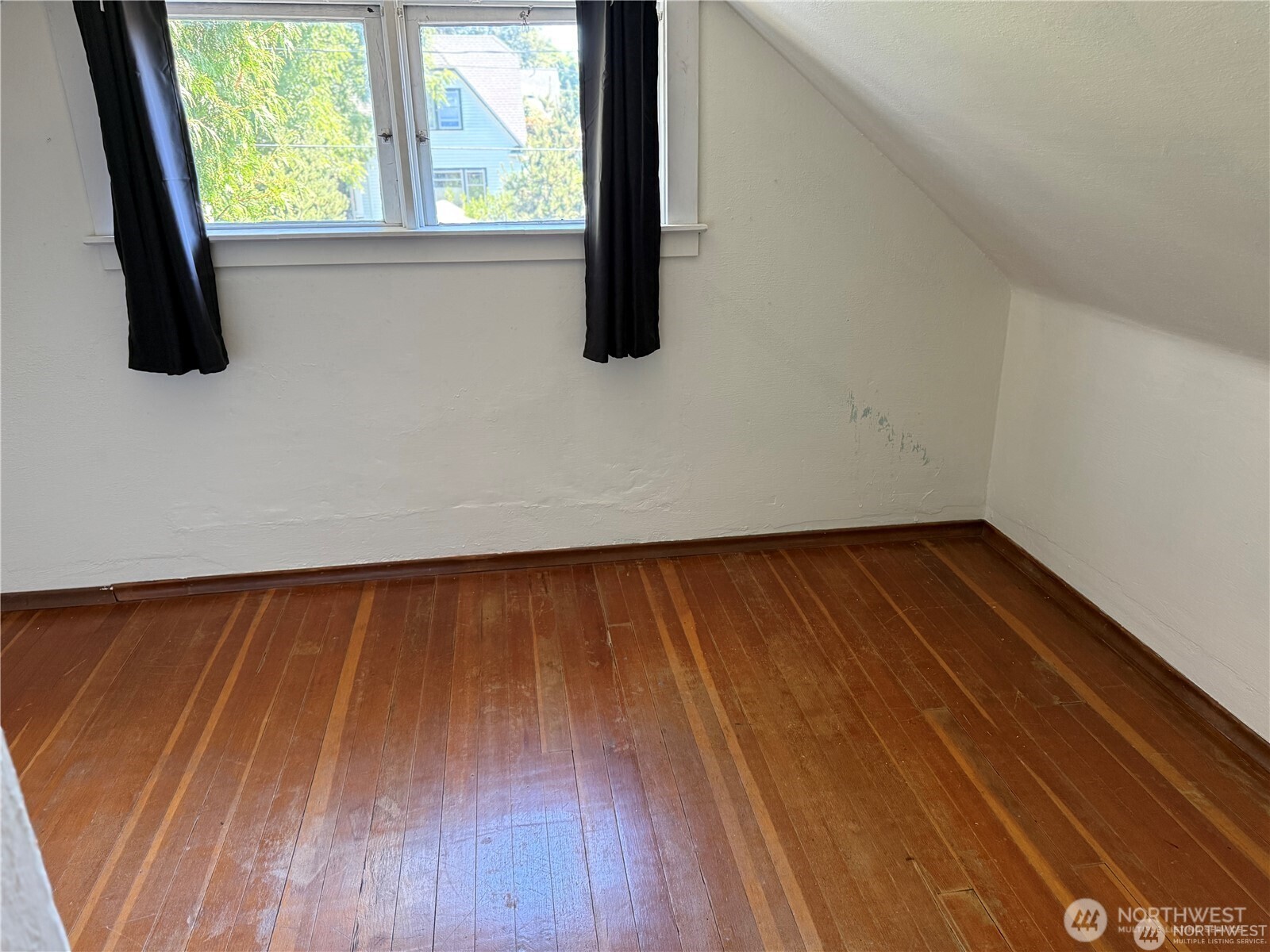 3117 15th Avenue South Seattle, WA 98144 - Photo 15 of 35