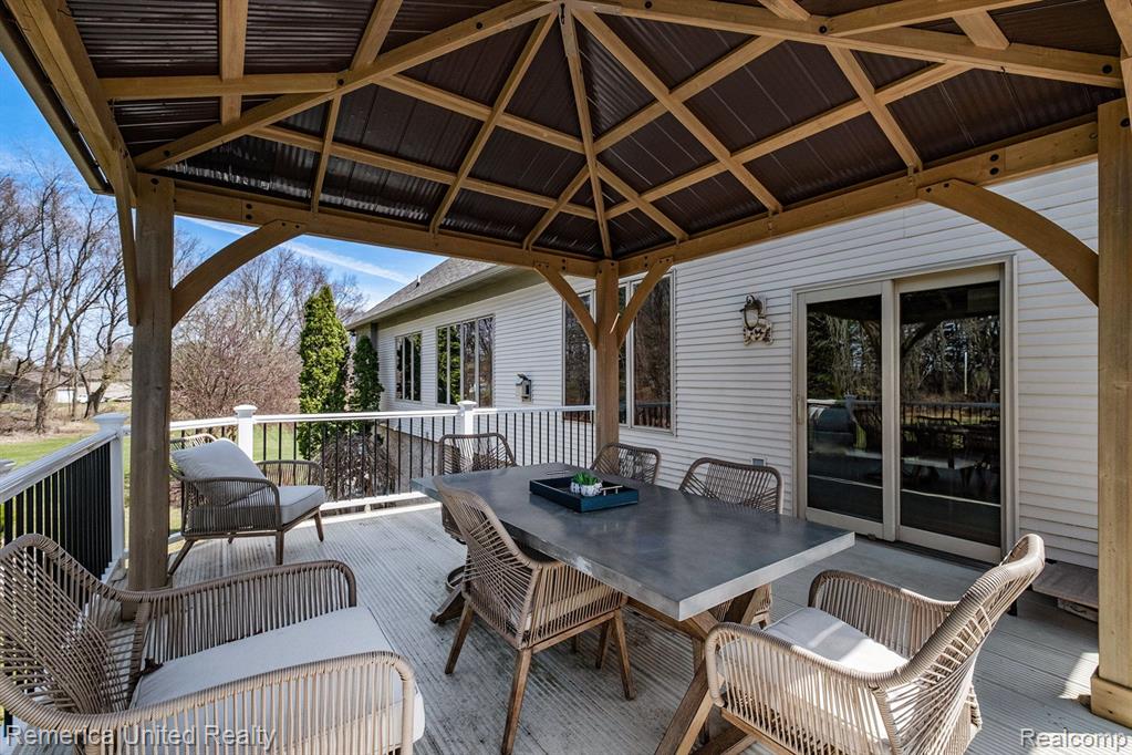 3344 Pingree Road Howell, MI 48843 - Photo 40 of 44