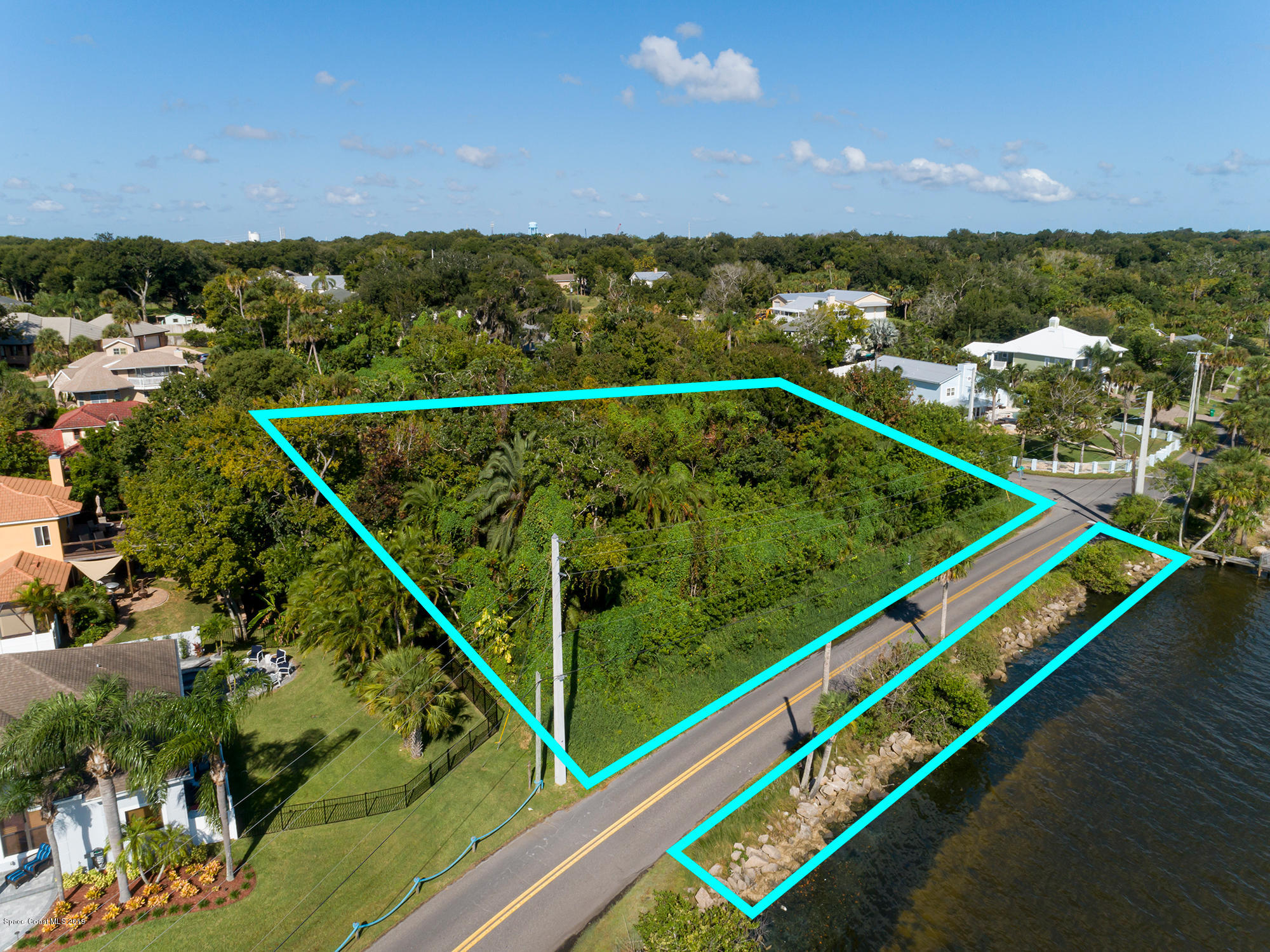105 City Point Road Cocoa, FL 32926 - Photo 4 of 5 105 City Point Road