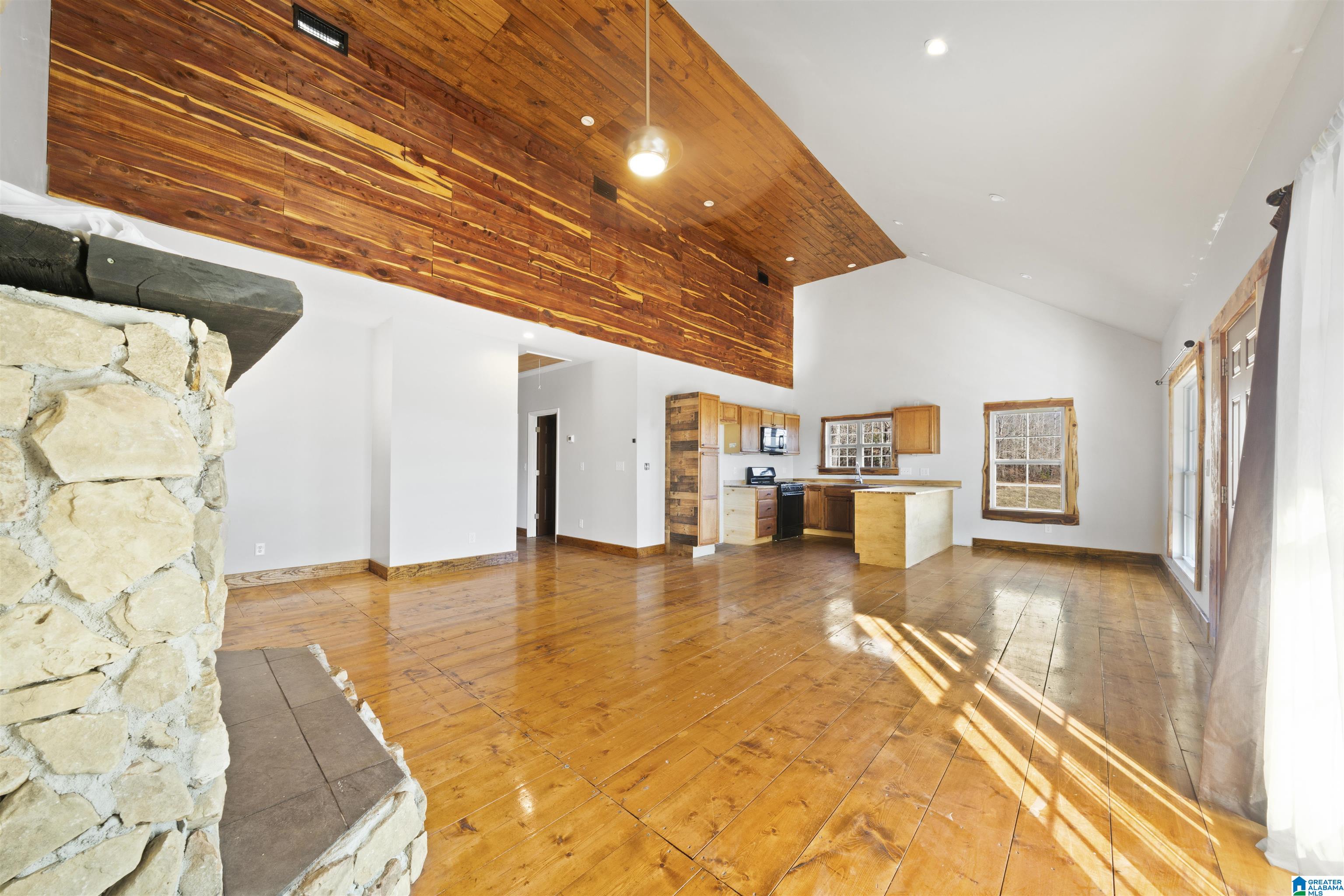 209 State Lake Road Lineville, AL 36266 - Photo 8 of 29