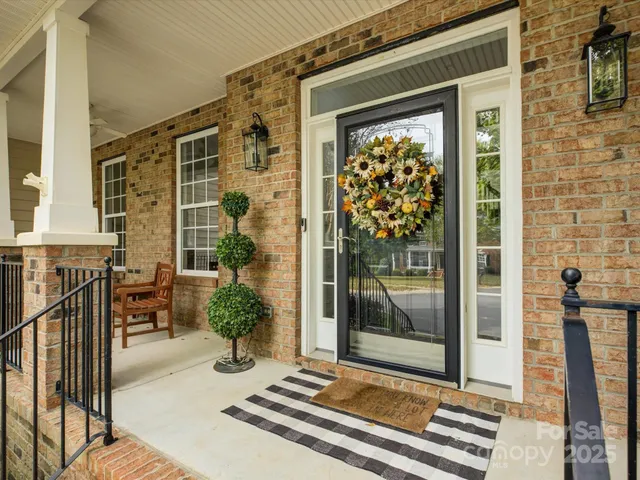 $779,000 | 8200 Sturminster Drive, Waxhaw, NC 28173