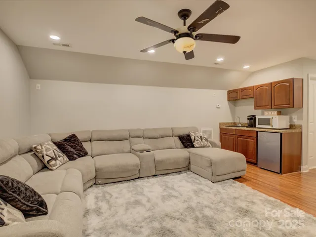 $779,000 | 8200 Sturminster Drive, Waxhaw, NC 28173