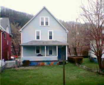 215 Riverside Drive Freeport, PA 16229 - Photo 4 of 5 Gallery Image 4